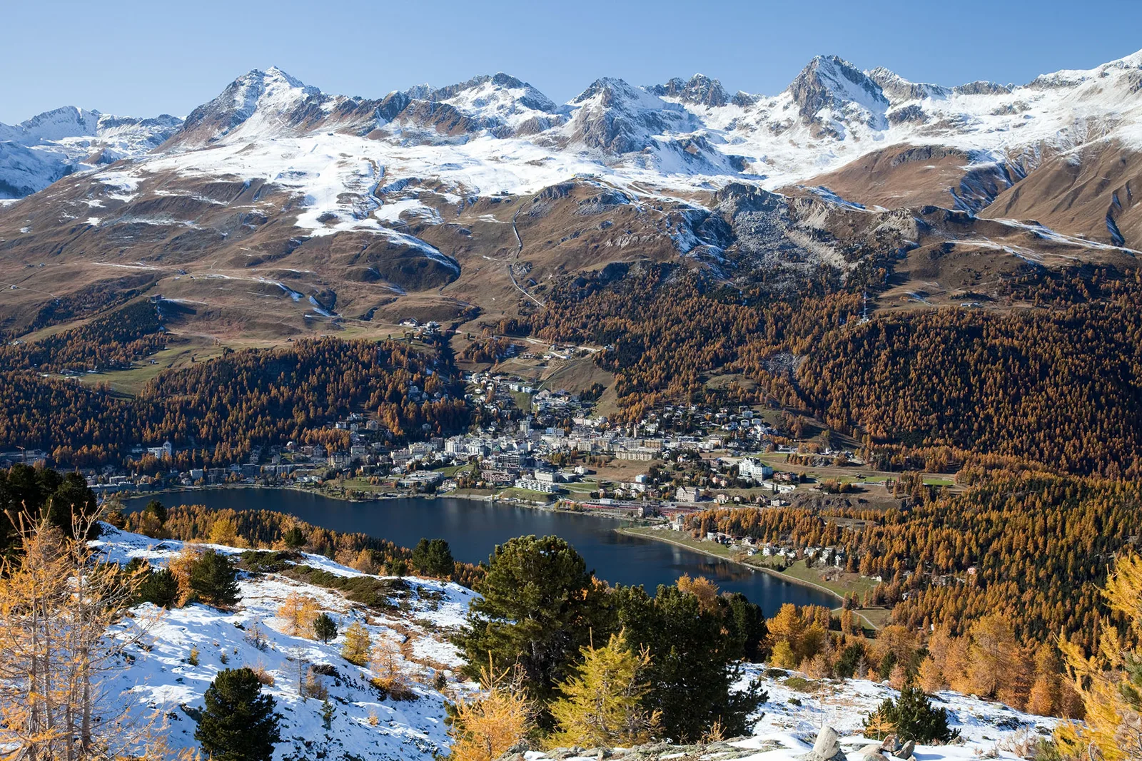 High water after the Julier, the Engadine holding still