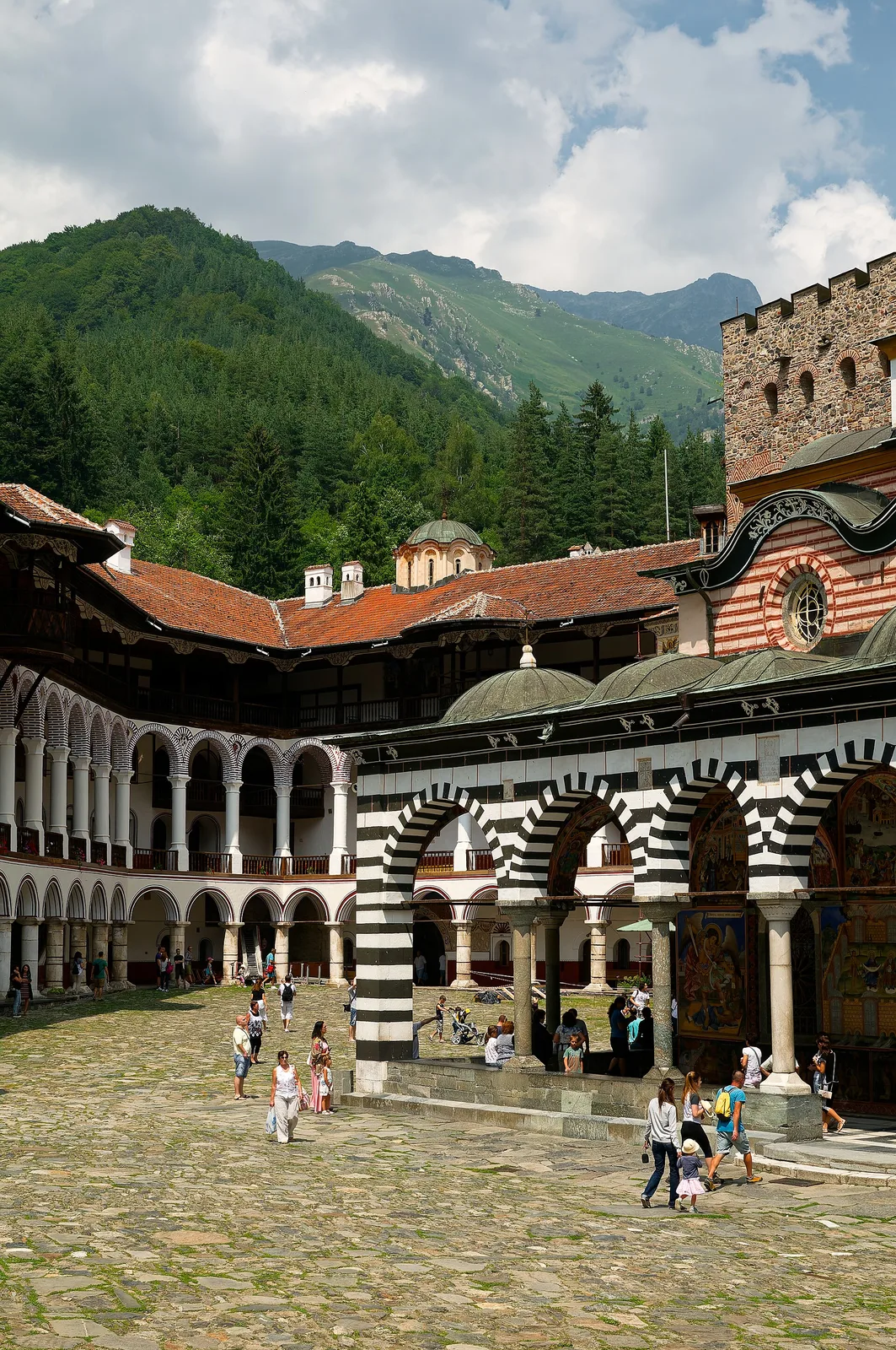 Rila, Pirin and the Melnik wine hills