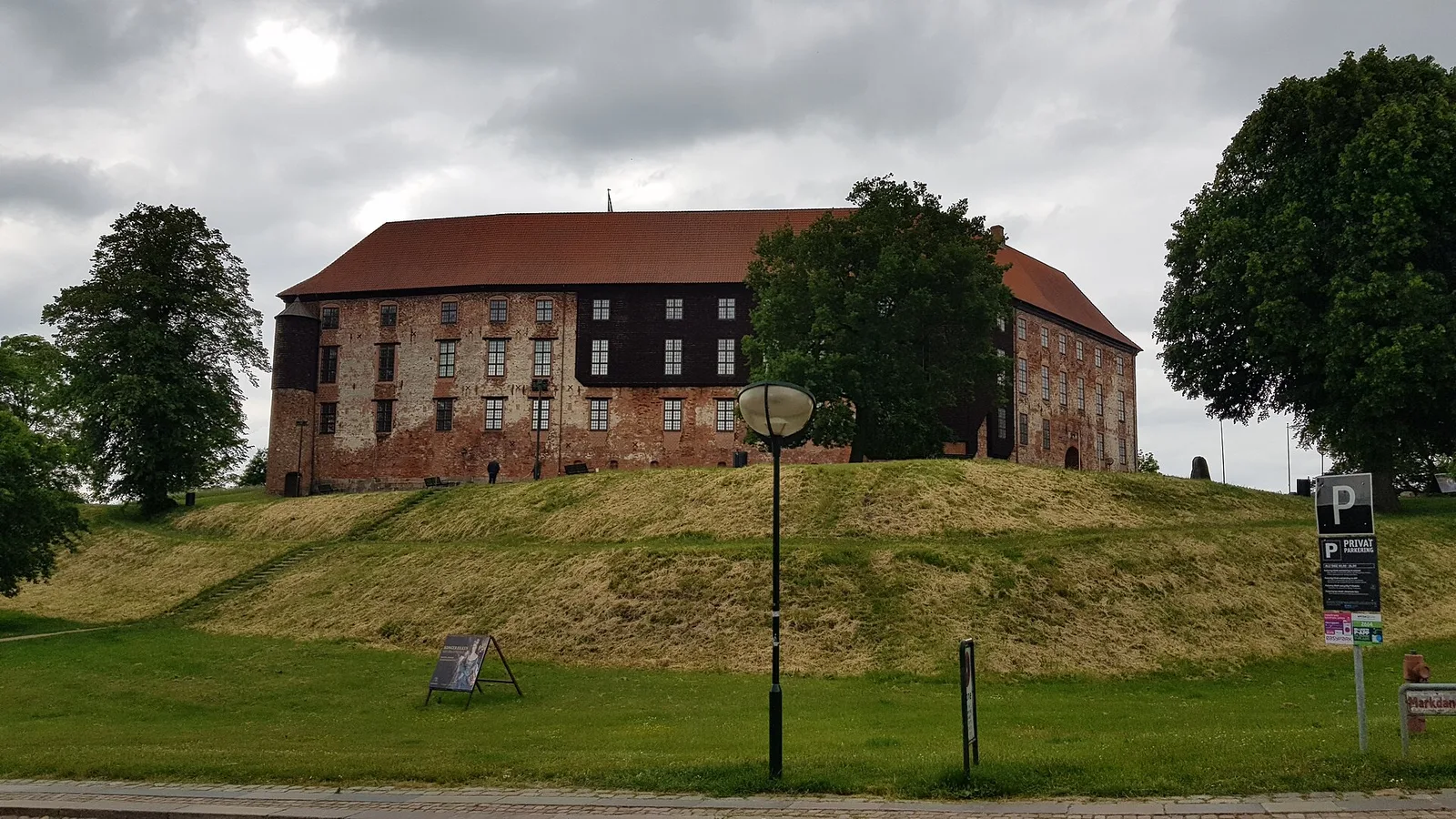 Koldinghus above the town lake of Kolding