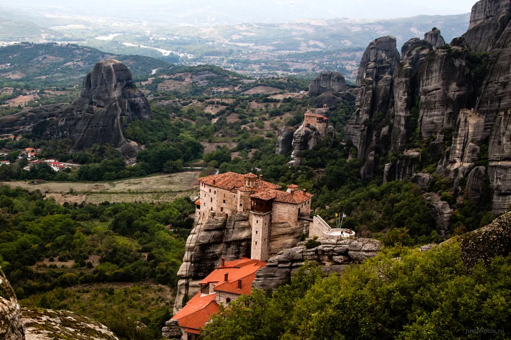 Thessaloniki, Zagori and the rocks of Meteora